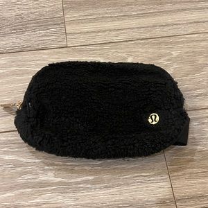 Fleece Everywhere Belt Bag in Black Lululemon